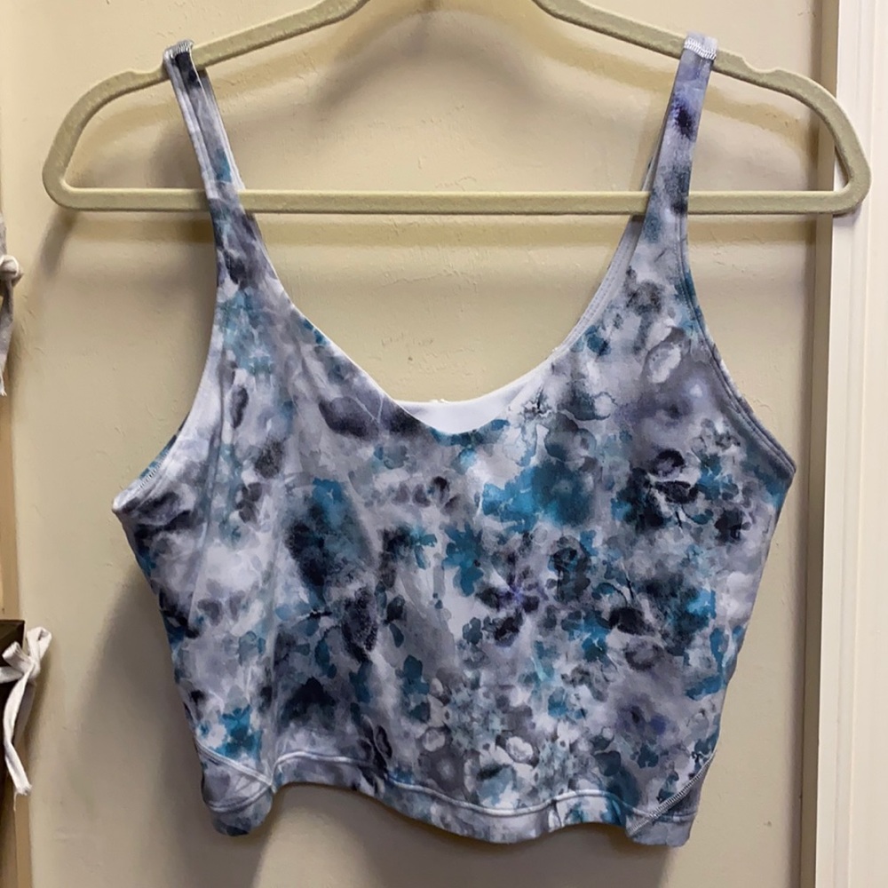lululemon athletica Blue & Gray Marble Print Sports Bra